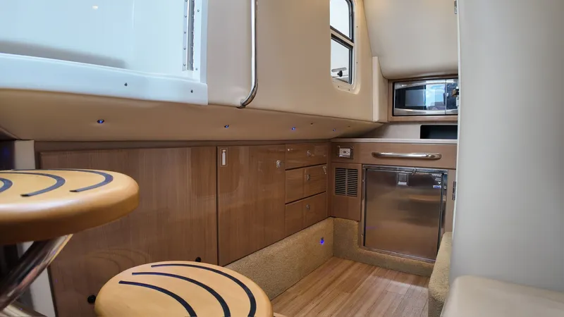 Slide: The Image of Formula 350 CBR 2016 - 30