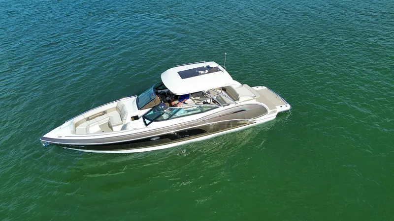 Slide: The Image of Formula 350 CBR 2016 - 4