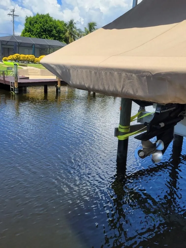 Slide: The Image of Formula 350 CBR 2016 - 42