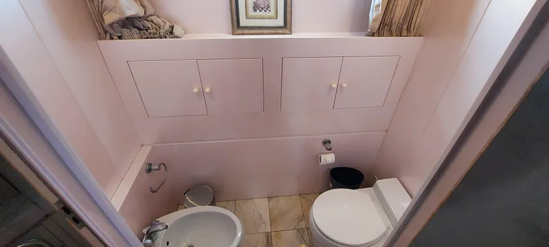 Slide: The Image of Versilcraft Challenger Motor Yacht 1990 - 54