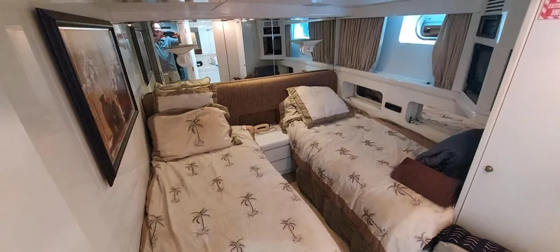 Slide: The Image of Versilcraft Challenger Motor Yacht 1990 - 66