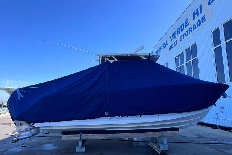 Slide: The Image of 2022 Blackfin 272 DC boat covered, stored at Tierra Verde Hi Boat Storage. - 14