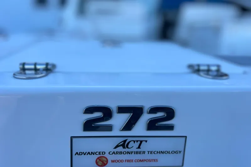 Slide: The Image of 2022 Blackfin 272 DC boat with Advanced Carbonfiber Technology label. - 34