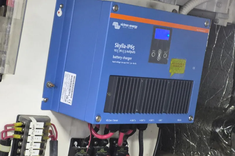 Slide: The Image of Navigator Californian Veneti 2003 - 56