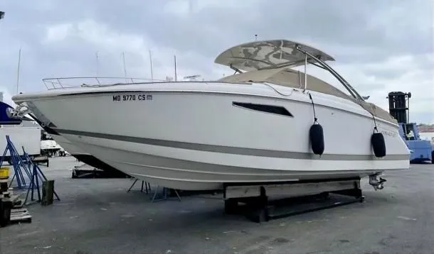 The Image of 2018 Cobalt R35 boat on a dry dock. - 0