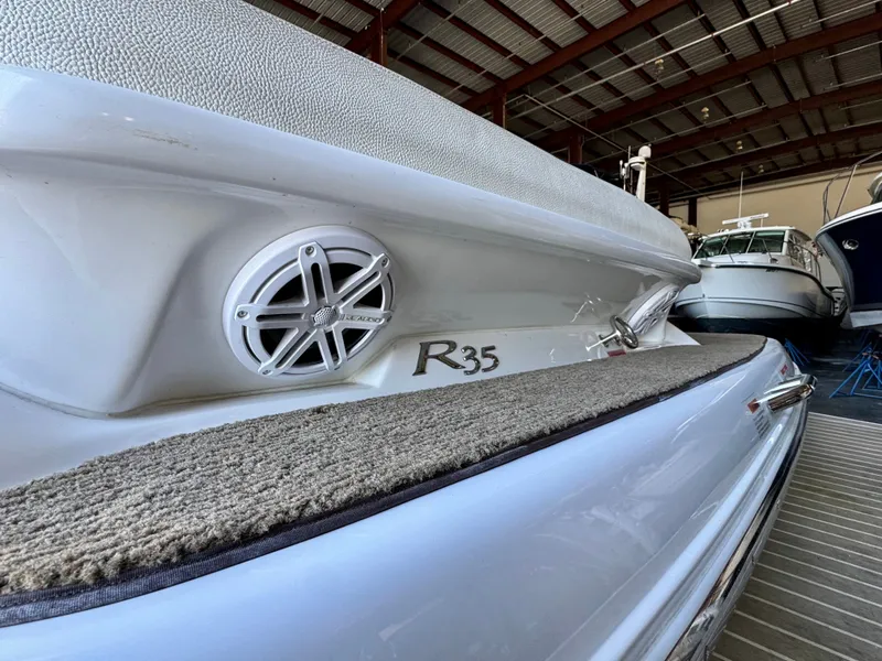 Slide: The Image of Cobalt R35 2018 - 49