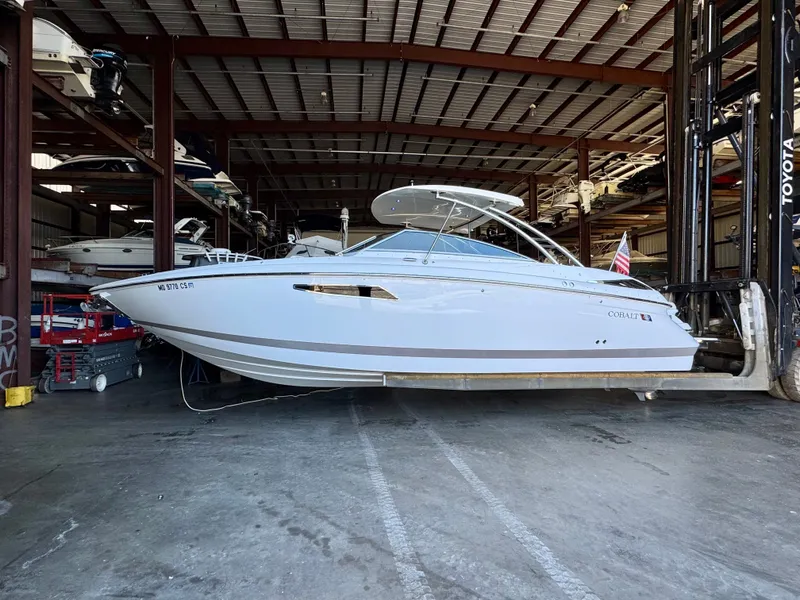 Slide: The Image of Cobalt R35 2018 - 54