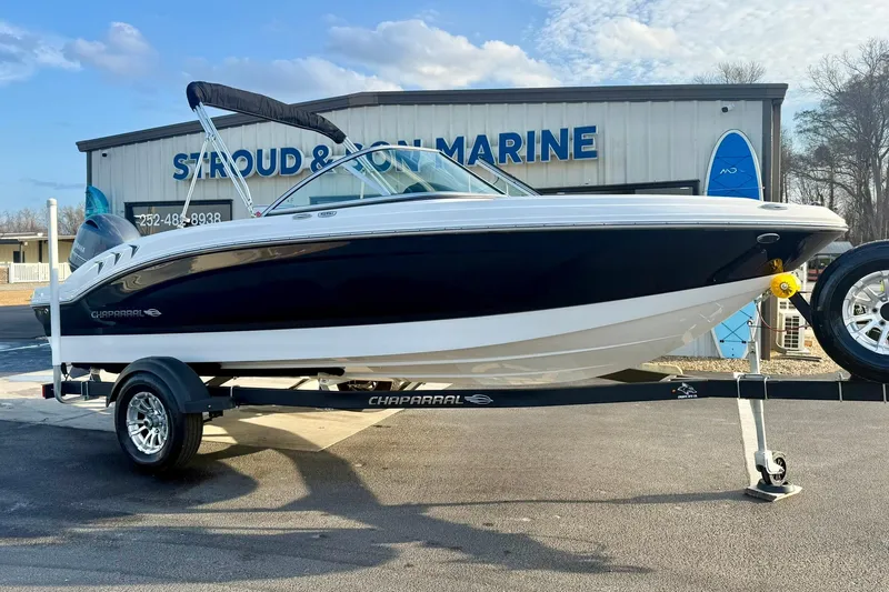 Slide: The Image of 2024 Chaparral 19 SSi OB boat on trailer at Stroud & Son Marine. - 5
