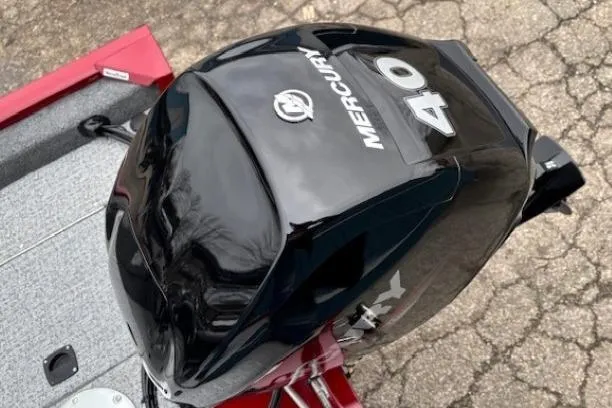 Slide: The Image of 2021 Tracker Super Guide V-16 SC with Mercury 40 outboard motor. - 20