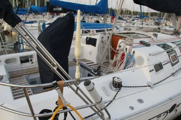 Slide: The Image of Beneteau 32s5 1990 - 3