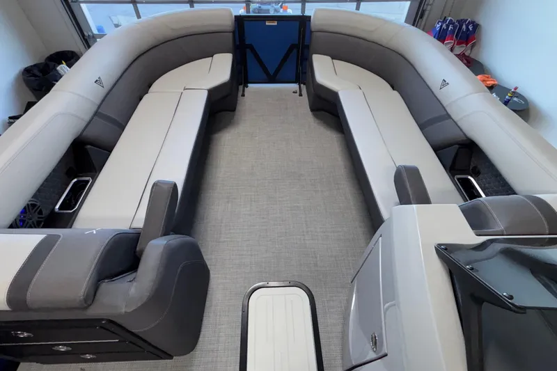 Slide: The Image of Interior of 2026 Viaggio Z24U boat with spacious seating and modern design. - 9