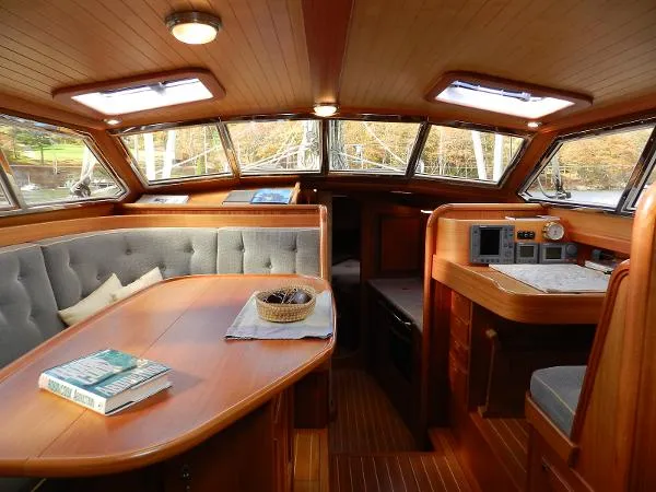Slide: The Image of Regina 38 Raised Saloon 2003 - 7