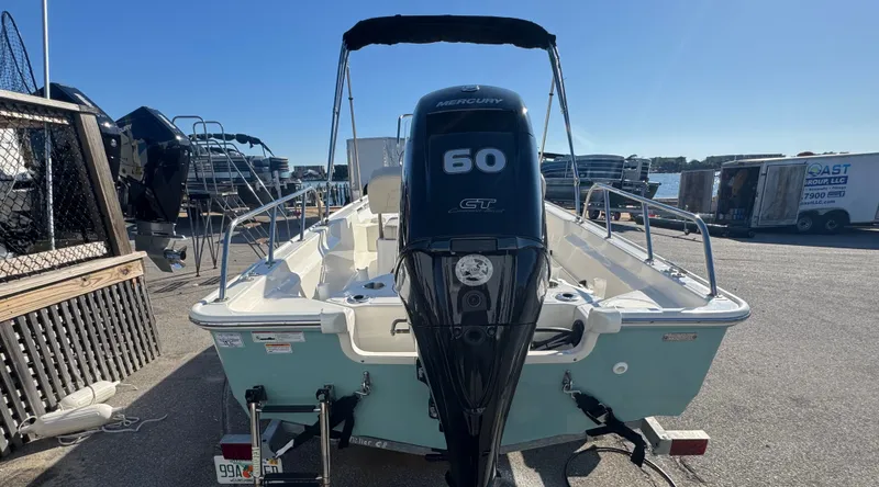 Slide: The Image of Boston Whaler 150 Montauk 2023 - 4