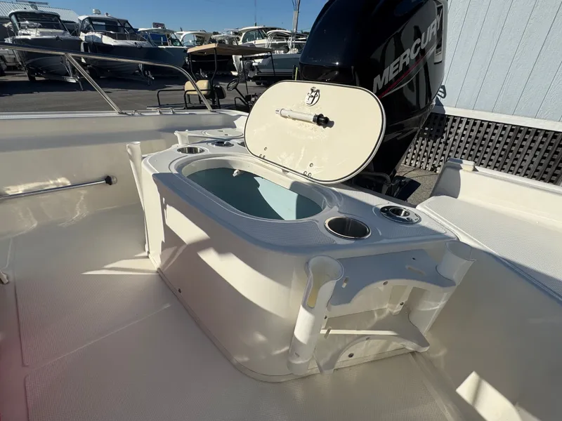 Slide: The Image of Boston Whaler 150 Montauk 2023 - 8
