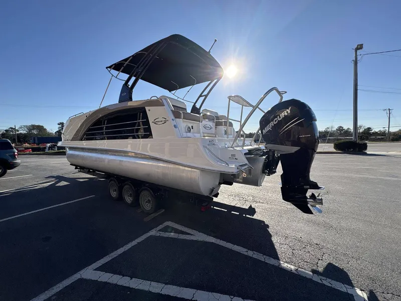 Slide: The Image of Marker One M25 2015 - 13