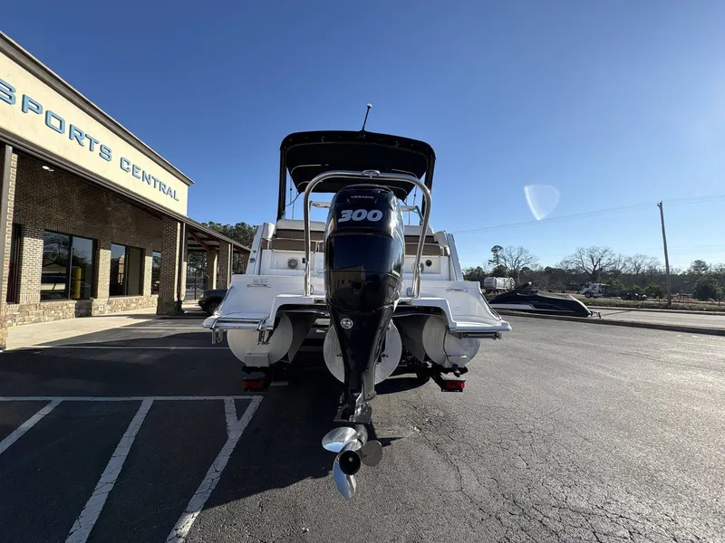 Slide: The Image of Marker One M25 2015 - 17