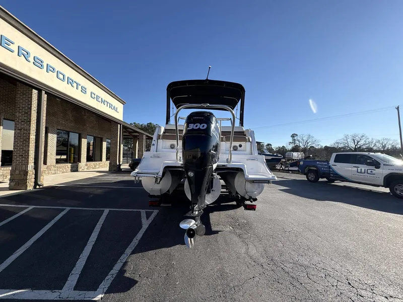 Slide: The Image of Marker One M25 2015 - 7