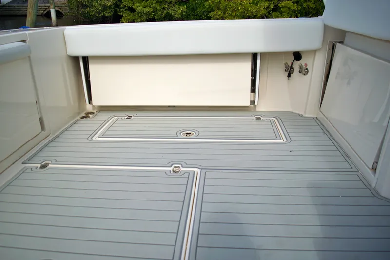 Slide: The Image of 2020 COBIA 330 DC - Image 11 - 11