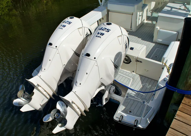 Slide: The Image of 2020 COBIA 330 DC - Image 5 - 5