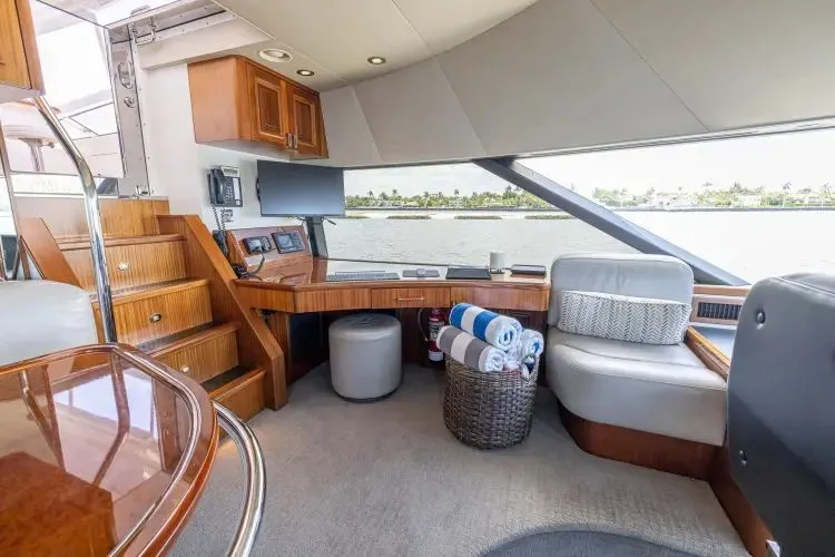 Slide: The Image of 2014 Westport Motoryacht - Image 39 - 39