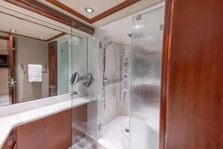 Slide: The Image of 2014 Westport Motoryacht - Image 60 - 60