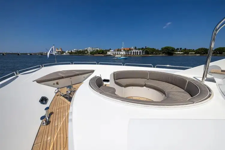 Slide: The Image of 2014 Westport Motoryacht - Image 71 - 71