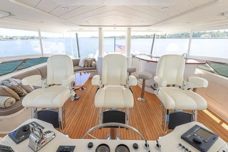 Slide: The Image of 2014 Westport Motoryacht - Image 82 - 82