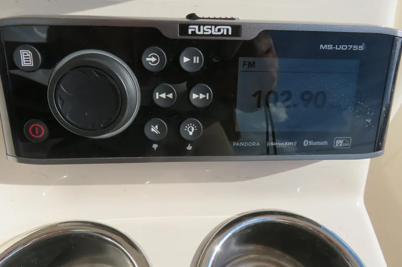 Slide: The Image of Close-up of a Grady-White Fisherman 209 2016 boat gauge with LED indicators. - 46