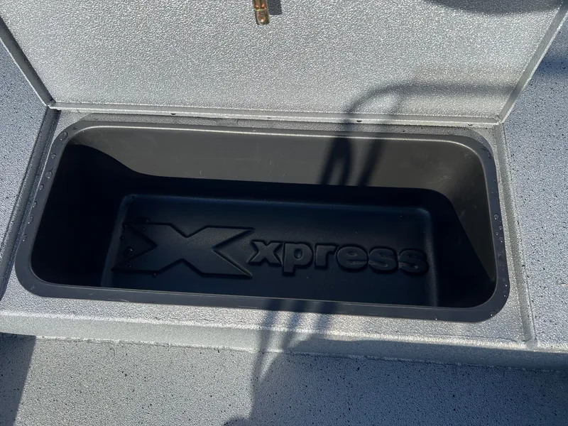 Slide: The Image of Xpress SW20B 2026 - 18