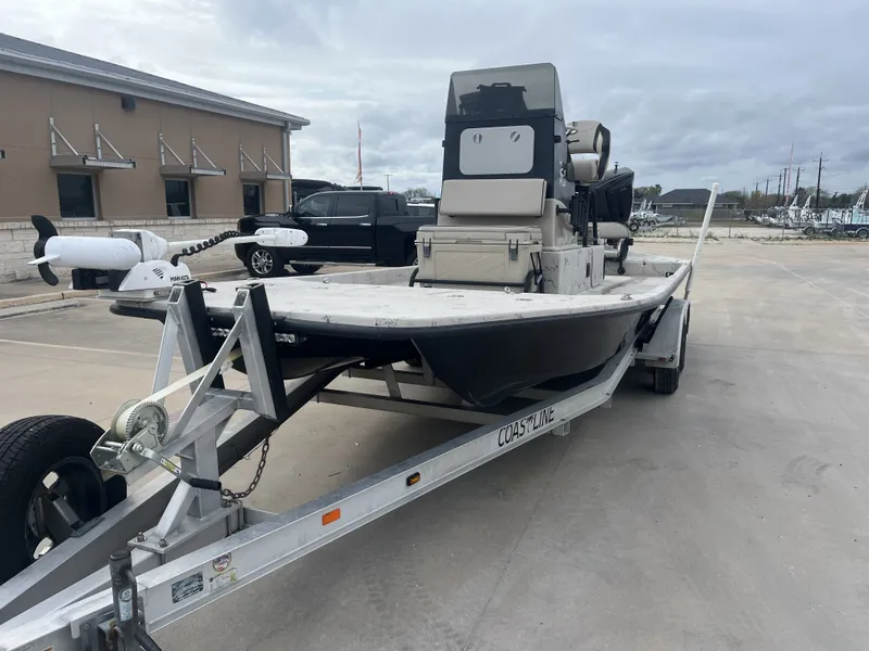 Slide: The Image of Shoalwater 23 Cat 2017 - 3