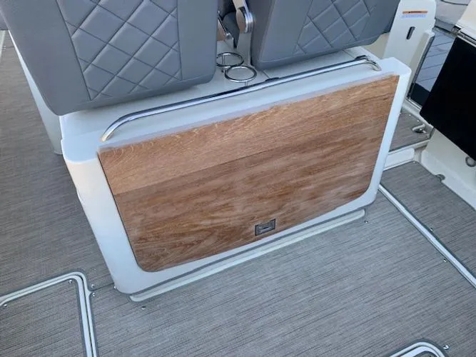 Slide: The Image of 2023 Chris-craft Catalina 30 - Image 15 - 15