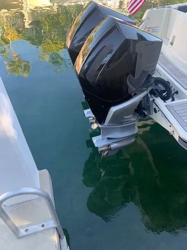 Slide: The Image of 2023 Chris-craft Catalina 30 - Image 21 - 21