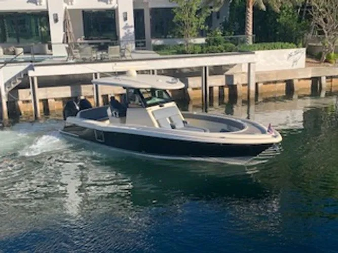 Slide: The Image of 2023 Chris-craft Catalina 30 - Image 24 - 24