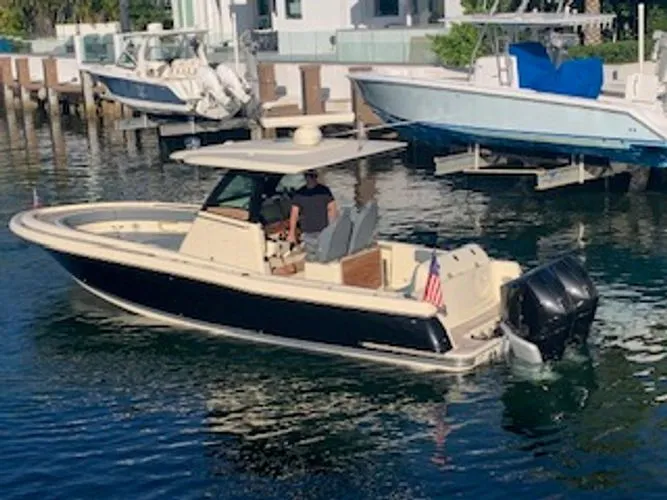 Slide: The Image of 2023 Chris-craft Catalina 30 - Image 27 - 27