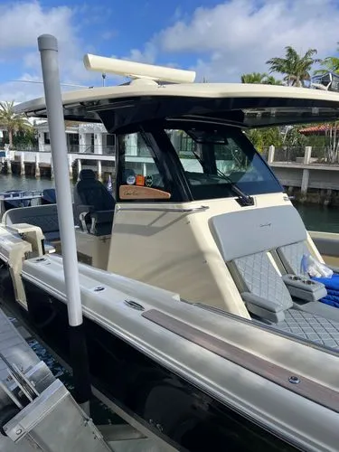 Slide: The Image of 2023 Chris-craft Catalina 30 - Image 5 - 5