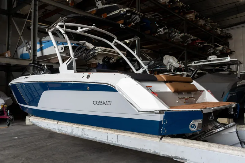Slide: The Image of Cobalt CS23 Surf 2026 - 12