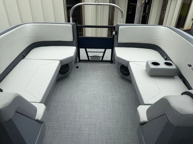 Slide: The Image of Starcraft GX 22 R DH Sport 2026 - 22