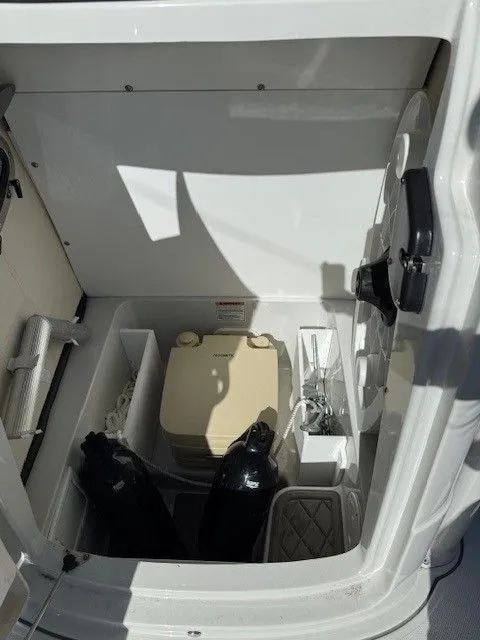 Slide: The Image of Finseeker 210 FC 2023 - 13