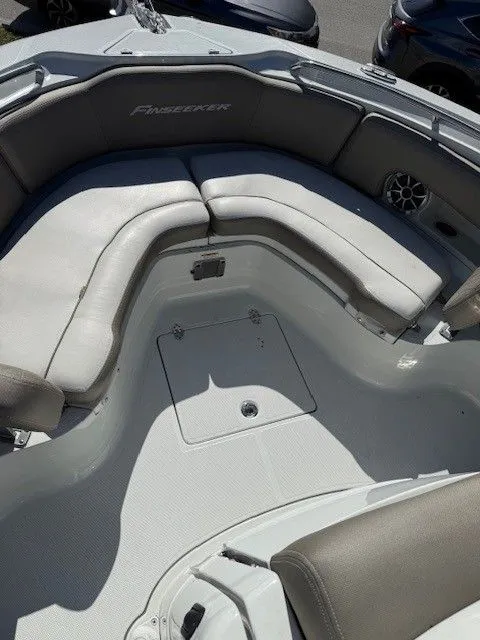 Slide: The Image of Finseeker 210 FC 2023 - 14