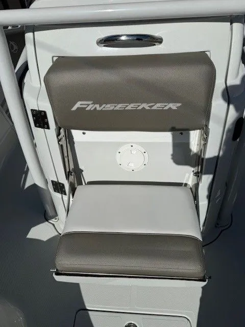 Slide: The Image of Finseeker 210 FC 2023 - 5