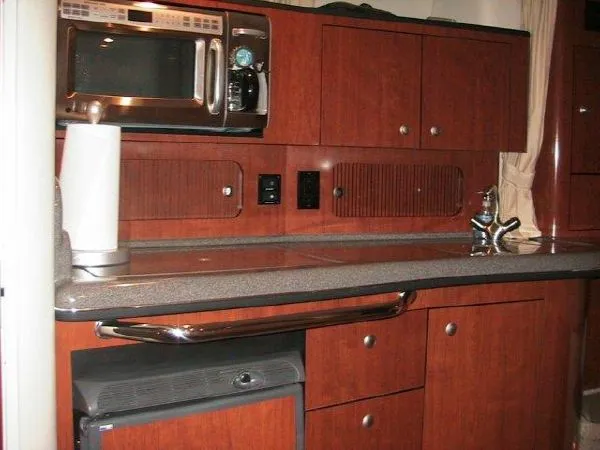 Slide: The Image of Sea Ray 320 Sundancer 2006 - 5
