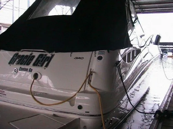 Slide: The Image of Sea Ray 320 Sundancer 2006 - 9