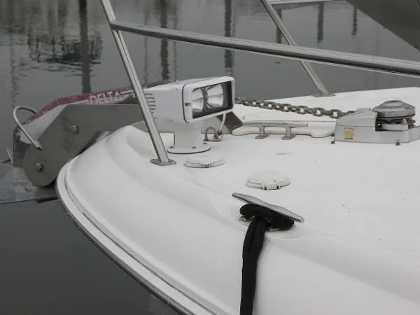 Slide: The Image of Sea Ray 410 Express Cruiser 1999 - 5