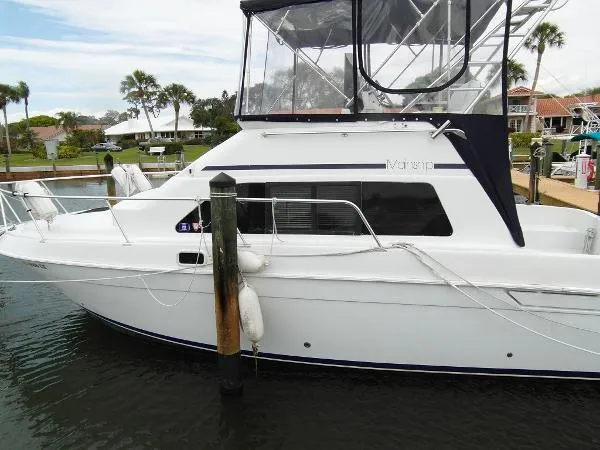 Slide: The Image of Mainship Sedan Bridge 1996 - 1