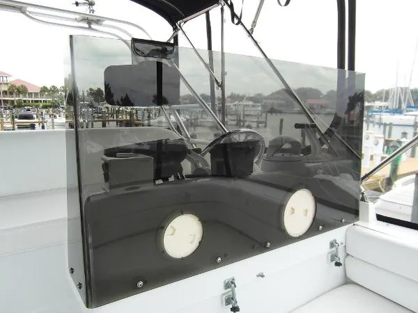 Slide: The Image of Mainship Sedan Bridge 1996 - 4