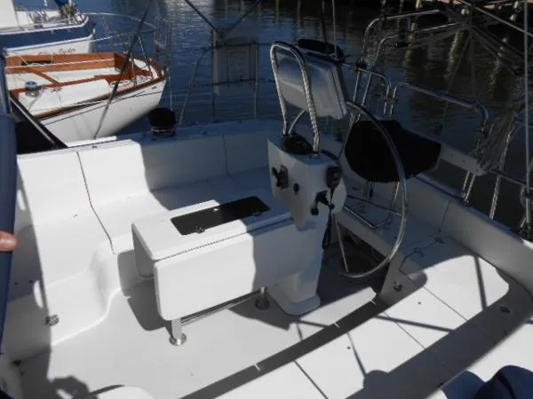 Slide: The Image of Catalina 350 2004 - 5