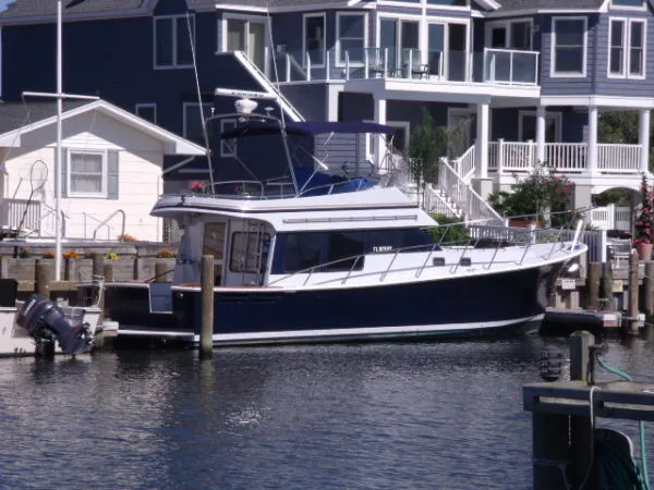 Slide: The Image of Mikelson t r a d e s cockpit motoryacht 1989 - 1