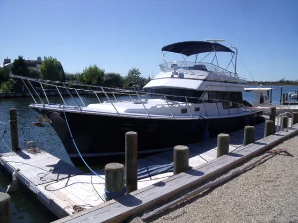 Slide: The Image of Mikelson t r a d e s cockpit motoryacht 1989 - 3