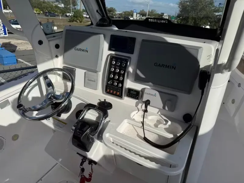 Slide: The Image of Everglades 275 CC 2014 - 8