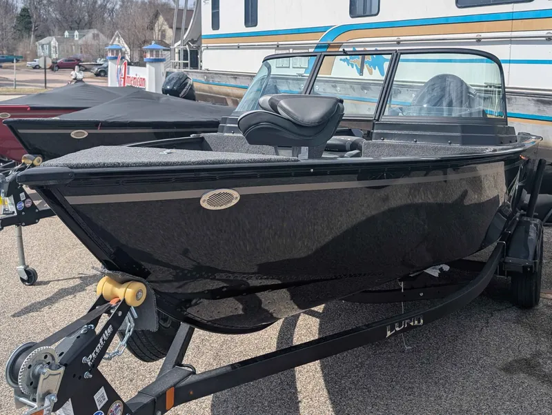 Slide: The Image of Lund 1650 Rebel XL Tiller 2025 - 3